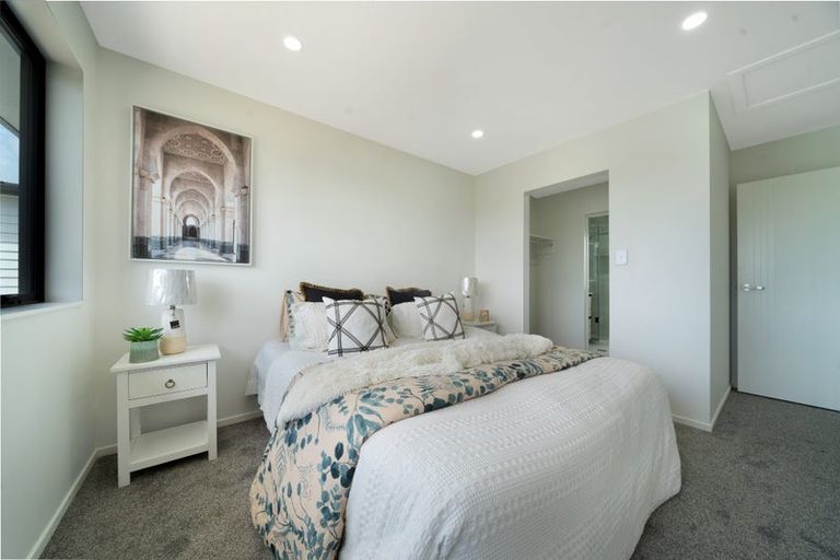 Photo of property in 21 Parker Avenue, New Lynn, Auckland, 0600