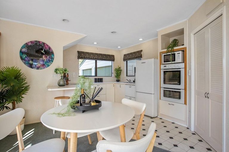 Photo of property in 10 Kereru Place, Masterton, 5810