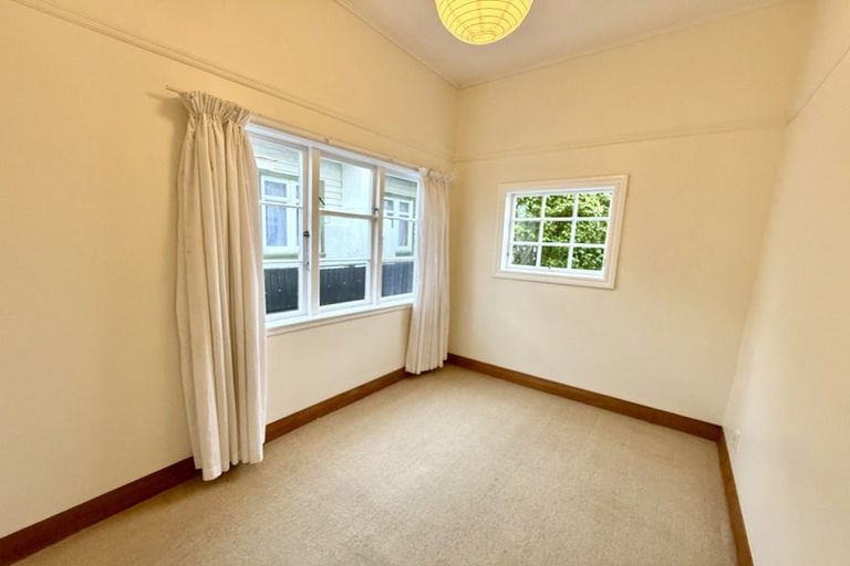 Photo of property in 48 Bristol Square, Hutt Central, Lower Hutt, 5010