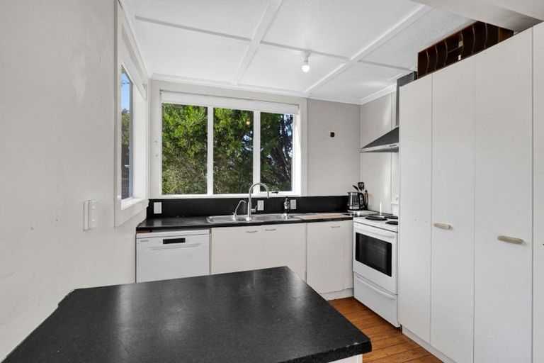 Photo of property in 452 Saint Aubyn Street, Moturoa, New Plymouth, 4310