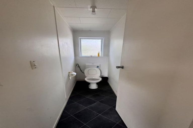 Photo of property in 11 Tennyson Street, Northcote Point, Auckland, 0627