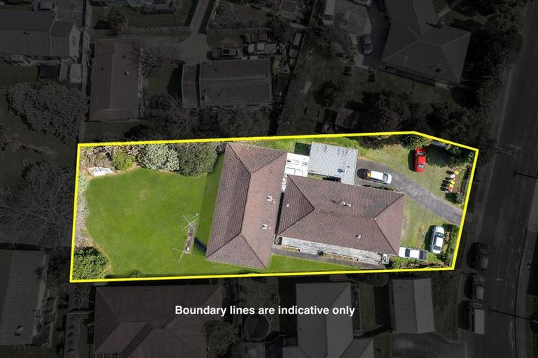 Photo of property in 1 Hill Crescent, Papakura, 2110