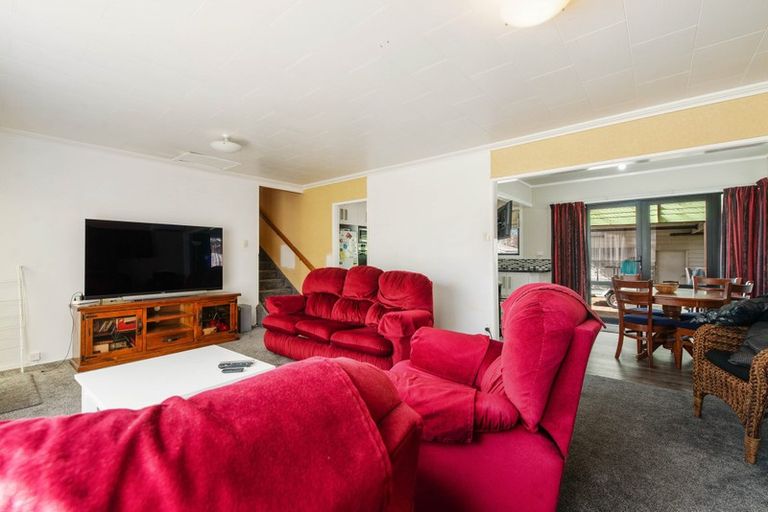 Photo of property in 6 Roger Street, Pukehangi, Rotorua, 3015