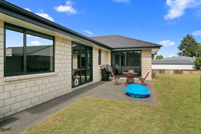 Photo of property in 49 Scott Street, Leamington, Cambridge, 3432