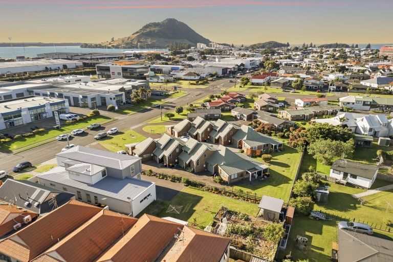 Photo of property in 31 Tawa Street, Mount Maunganui, 3116