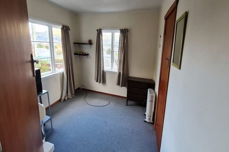 Photo of property in 45 Burgess Road, Johnsonville, Wellington, 6037