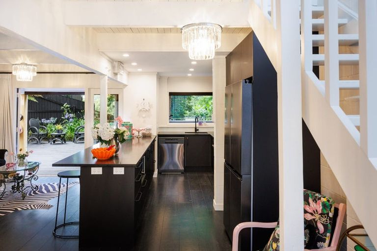 Photo of property in 41 Manuka Street, Hokowhitu, Palmerston North, 4410