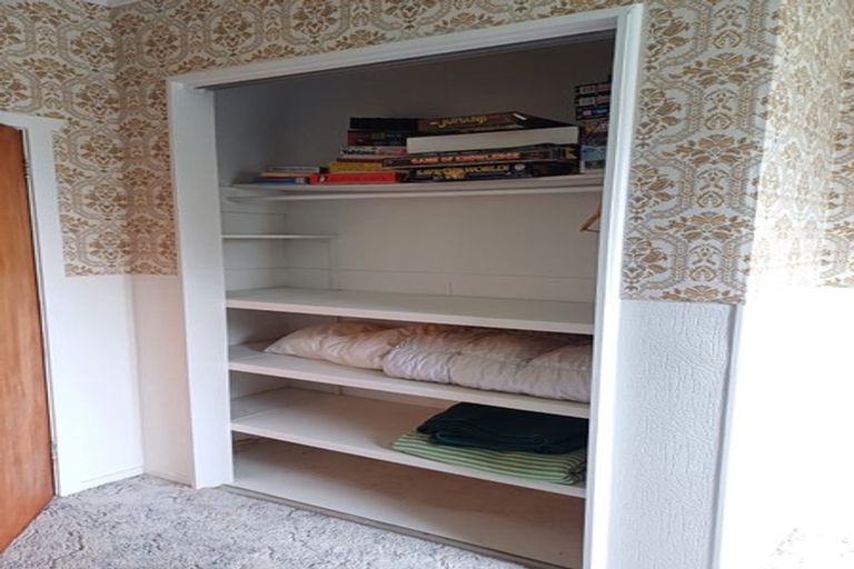 Photo of property in 10 Magdala Street, Kakanui, Oamaru, 9495