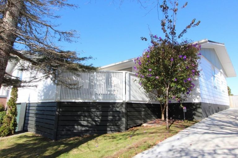 Photo of property in 38 Rewa Street, Inglewood, 4330