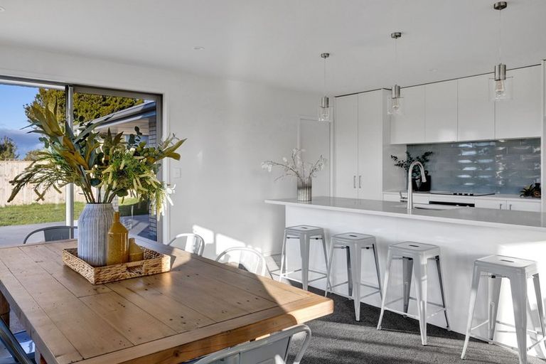 Photo of property in 4 Midsummer Avenue, Stratford, 4332