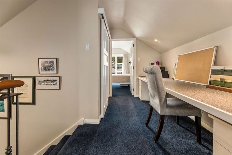 Photo of property in 15 Crichton Terrace, Cashmere, Christchurch, 8022