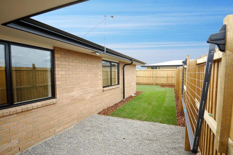 Photo of property in 35 Flint Road, Rolleston, 7614