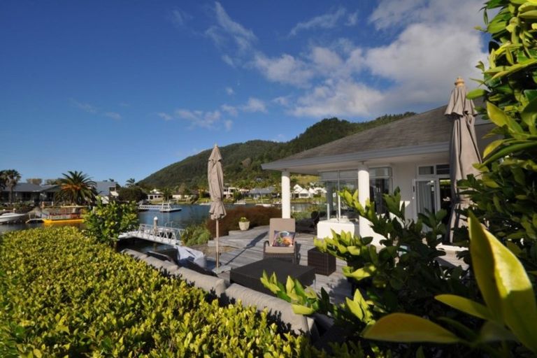 Photo of property in 108 Motu Grande, Pauanui, Hikuai, 3579