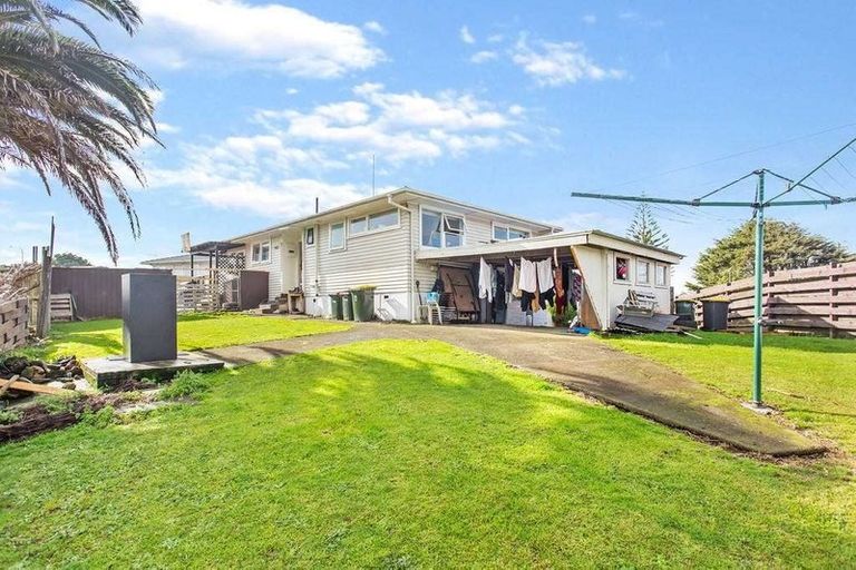 Photo of property in 8 Lympne Lane, Mangere, Auckland, 2022