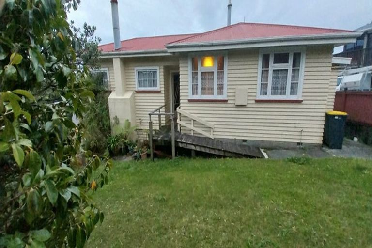 Photo of property in 50 Joyce Crescent, Greymouth, 7805