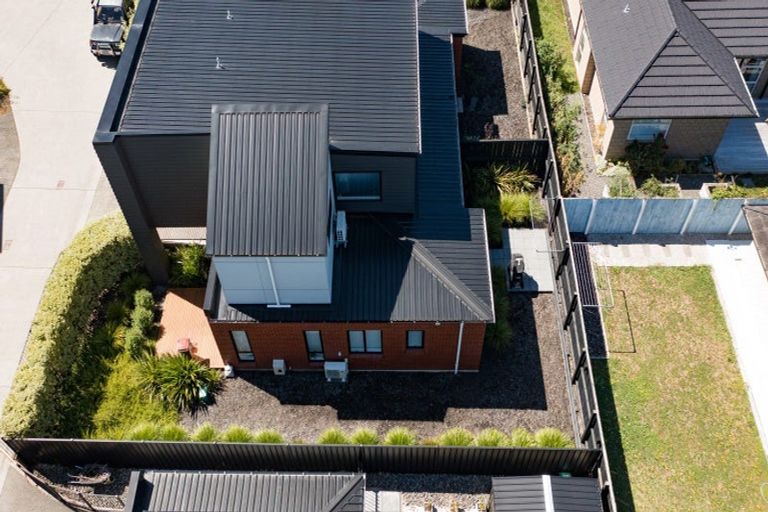 Photo of property in 15u7 Onukutara Place, Huntington, Hamilton, 3281