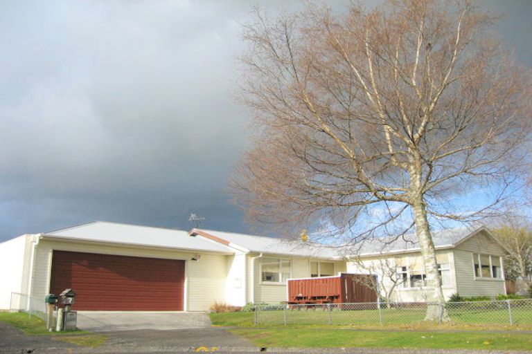 Photo of property in 7 Huriana Grove, Turangi, 3334
