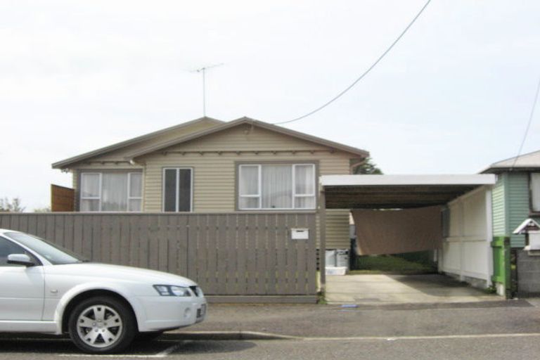 Photo of property in 23 Richmond Street, Inglewood, 4330