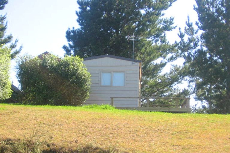 Photo of property in 1 Landel Place, Whitianga, 3510