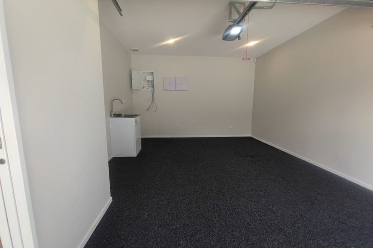Photo of property in 4d Deep Creek Road, Torbay, Auckland, 0630