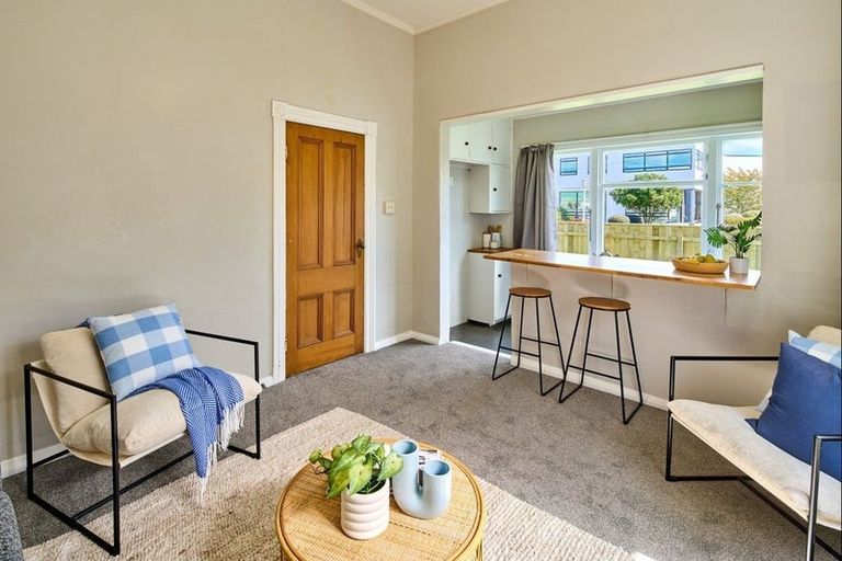 Photo of property in 26 Bristol Square, Hutt Central, Lower Hutt, 5010
