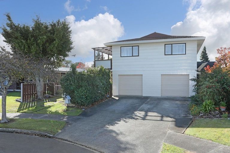 Photo of property in 28 Shelton Place, Feilding, 4702