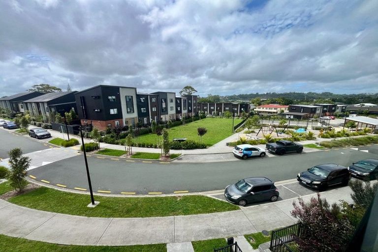 Photo of property in 29 Jabuka Street, Glen Eden, Auckland, 0602
