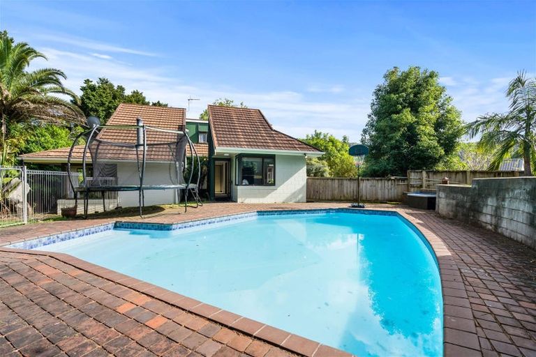 Photo of property in 2 Ngahere Drive, Horahora, Whangarei, 0110