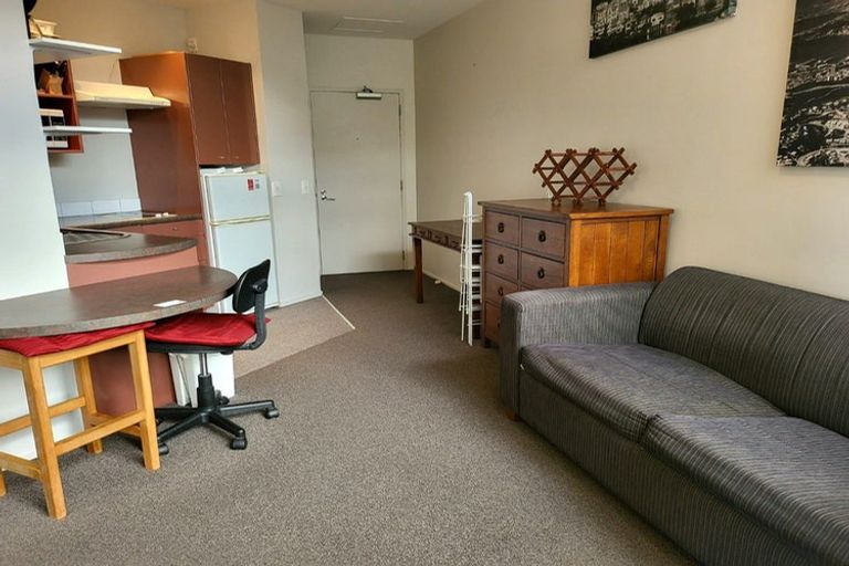 Photo of property in Hume House, 26/152u The Terrace, Wellington Central, Wellington, 6011