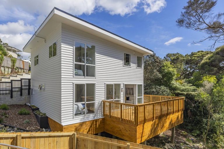 Photo of property in 27 John Court Street, Birkenhead, Auckland, 0626