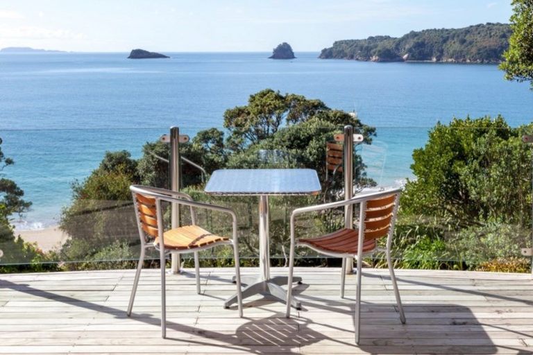 Photo of property in 36 Tutaritari Road, Hahei, Whitianga, 3591