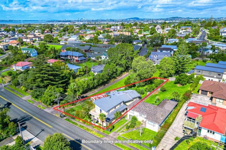 Photo of property in 69 Mcleod Road, Te Atatu South, Auckland, 0610