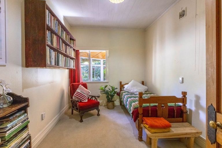 Photo of property in 2 Rose Street, Waipawa, 4210