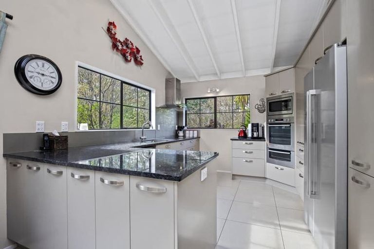 Photo of property in 11 Gilmore Road, Glenbrook, Waiuku, 2681