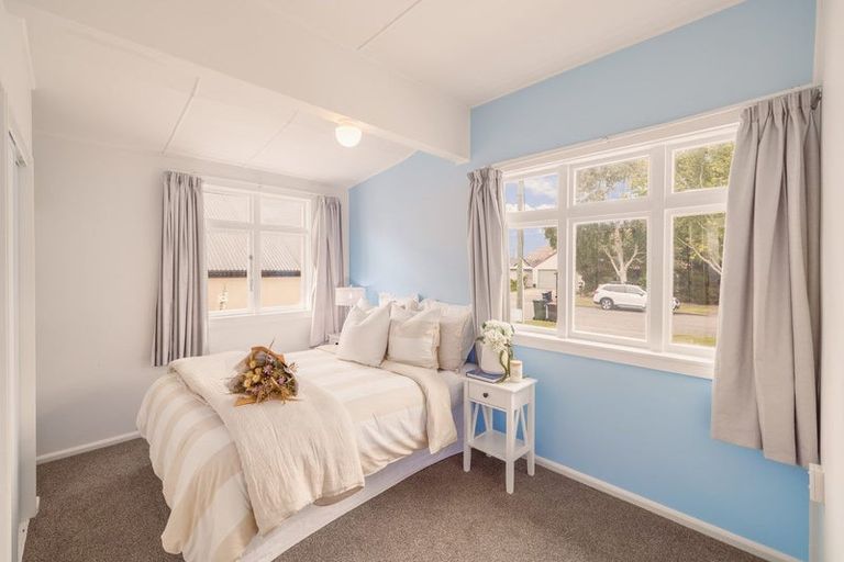 Photo of property in 14 Wakatu Avenue, Moncks Bay, Christchurch, 8081