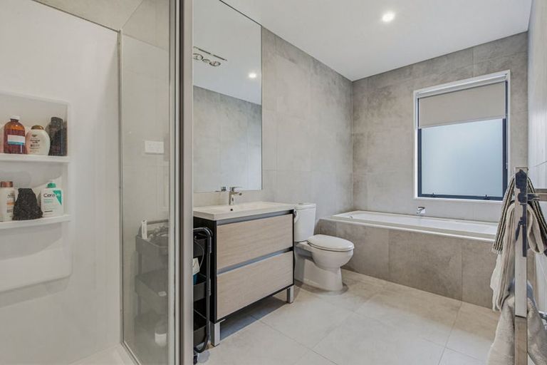Photo of property in 30 Tyler Davies Drive, Red Beach, 0932