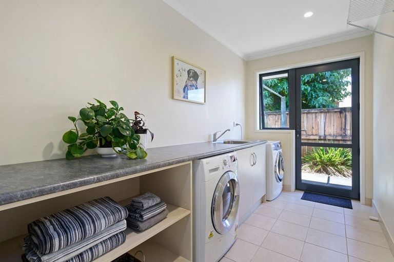 Photo of property in 22b Madison Street, Cambridge, 3434