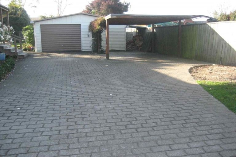 Photo of property in 3 Moeller Street, Taradale, Napier, 4112