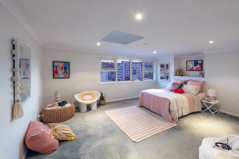 Photo of property in 5u9b Kent Terrace, Mount Victoria, Wellington, 6011