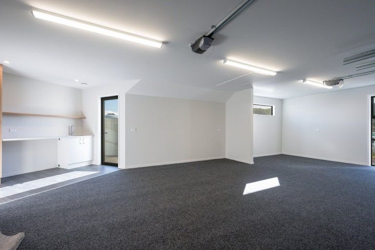 Photo of property in 7 Hill Tops Way, Stoke, Nelson, 7011