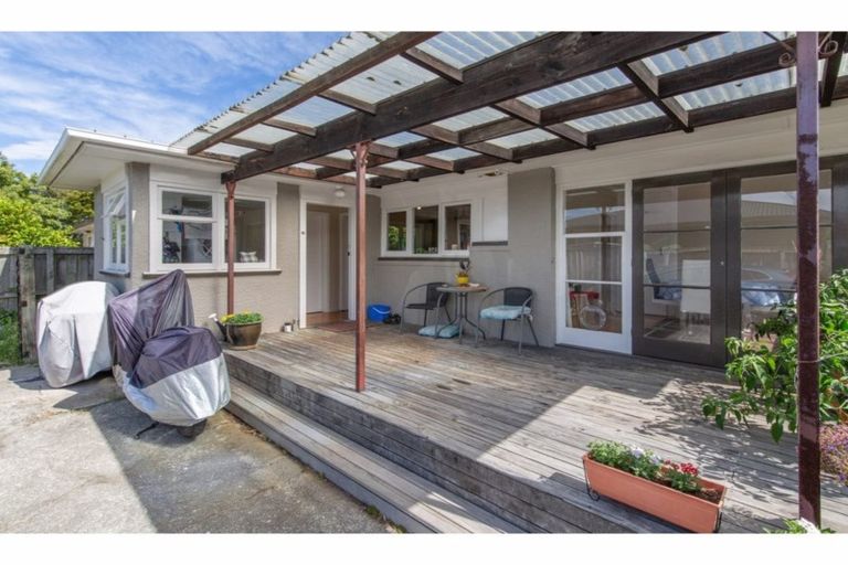 Photo of property in 19 Moreland Avenue, Papanui, Christchurch, 8053