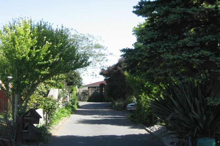 Photo of property in 1/10b Tracy Place, Redwood, Christchurch, 8051