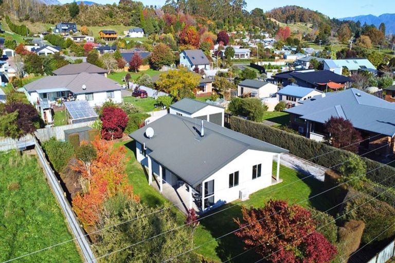 Photo of property in 80 Rototai Road, Takaka, 7110