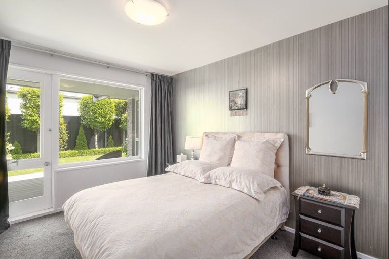 Photo of property in 61a Glandovey Road, Fendalton, Christchurch, 8052