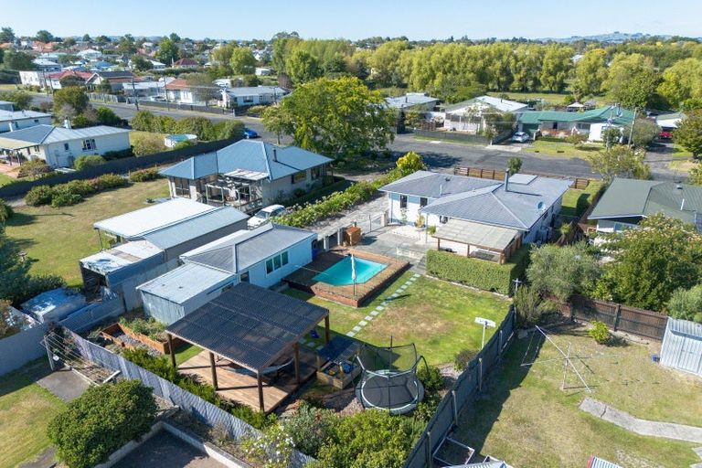 Photo of property in 18 Woburn Street, Waipukurau, 4200