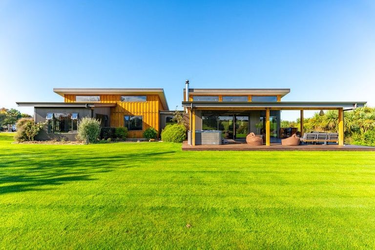 Photo of property in 21 Pekapeka Lane, Geraldine, 7991