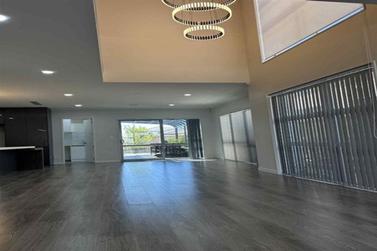 Photo of property in 69 Castlebane Drive, Flat Bush, Auckland, 2019