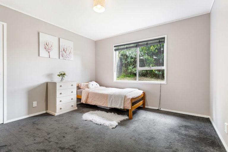 Photo of property in 4 Metcalfe Road, Ranui, Auckland, 0612