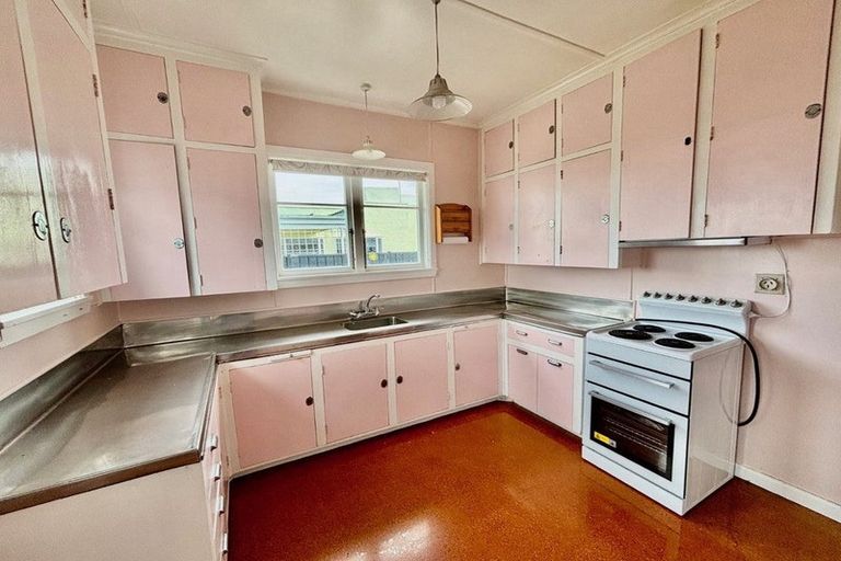 Photo of property in 20 White Street, Taradale, Napier, 4112