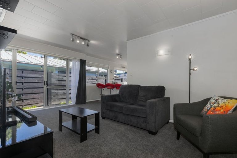 Photo of property in 16b Marere Avenue, Paraparaumu, 5032